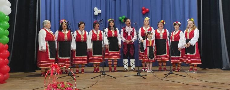 В с. Карапелит се провежда поредният фолклорен преглед  „Добруджа – обич моя”.