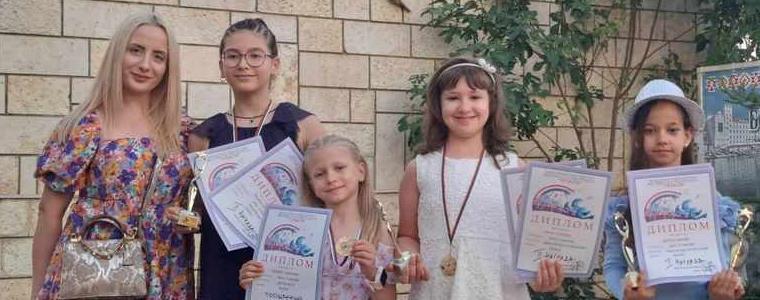 Награди за добричките таланти от фестивала „Трикси“ в Балчик