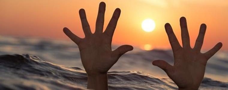 8-годишно дете се удави на неохраняем плаж в курорта „Елените”