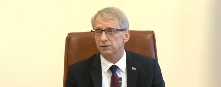Денков призова за спешни мерки срещу агресията в обществото