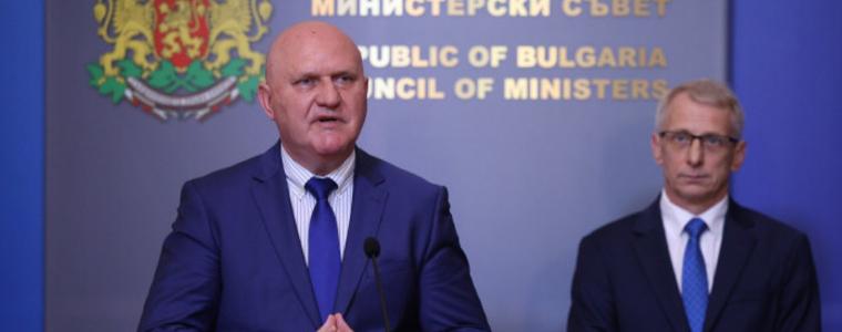 Над 50 000 деца са върнати в училище за 6 години