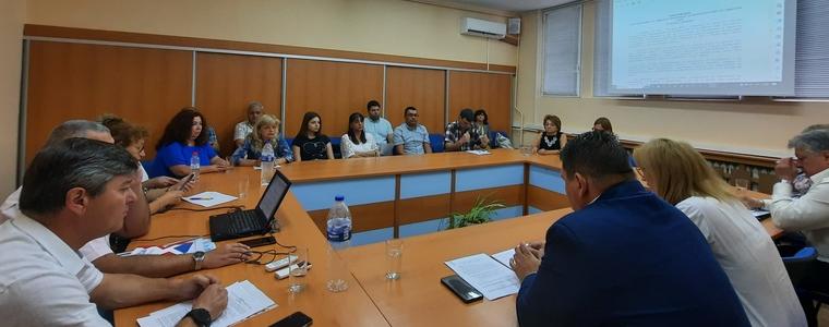 Областна комисия по заетост прие препоръки за проучване нуждите на работодателите от работна сила