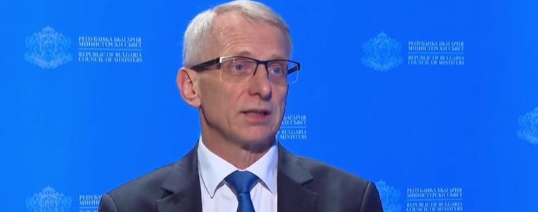 Премиерът отказа да оцени правителството: Гледаме да си вършим работата!