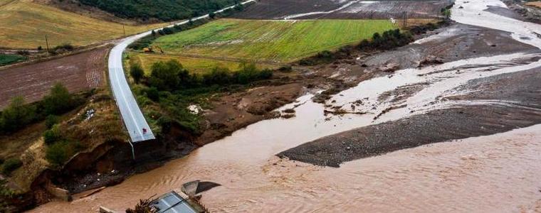 30 българи в капана на гръцката буря