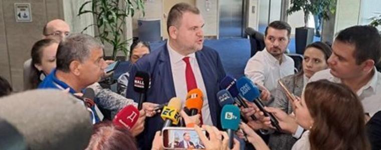 Делян Пеевски: С ГЕРБ ще предложим комисия за контрол на еврофондовете, за да няма повече неволни грешки