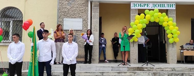 Кметът Йордан Йорданов откри новата учебна година в ПГАС – Добрич (ВИДЕО)