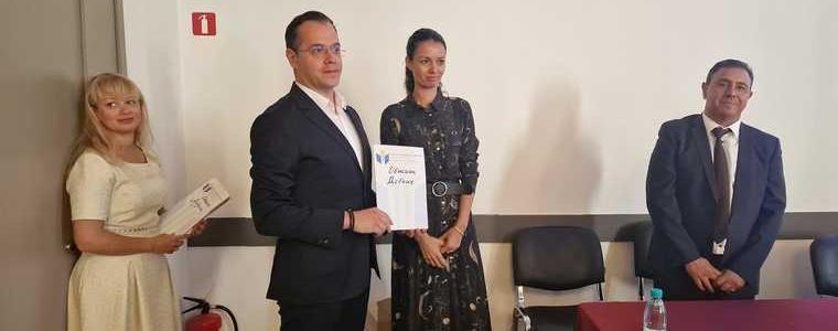 Нови проекти в сферата на образованието ще реализира община Добрич