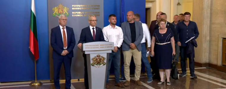 Правителството и земеделците подписаха меморандум