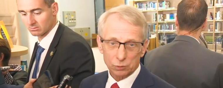 Денков: Невъзможно е дерогацията за руския петрол да бъде отменена в рамките на 7 дни