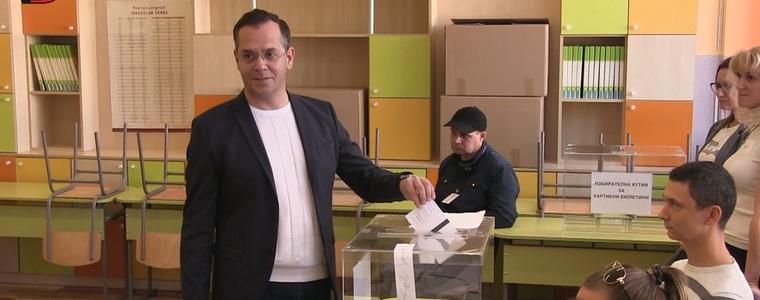 Йордан Йорданов: Гласувах, за да гарантирам важните за Добрич приоритети (ВИДЕО)