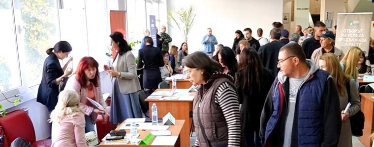 Над 260 безработни посетиха днешната Обща трудова борса в Добрич