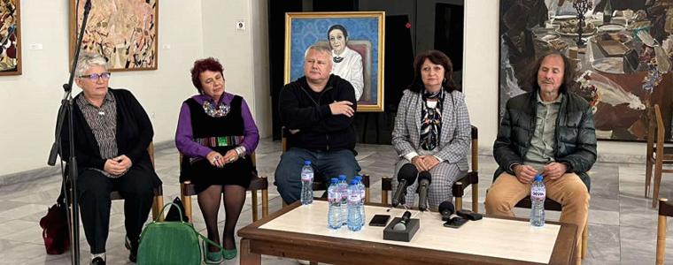 Поетически пленер, посветен на Дора Габе, се провежда в Добрич (ВИДЕО)