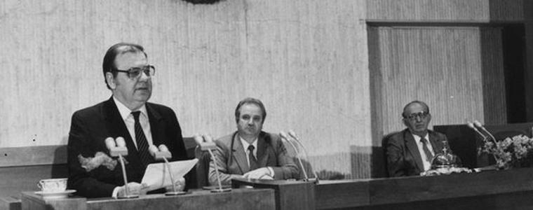 10 ноември 1989 г. - началото на прехода към демокрация