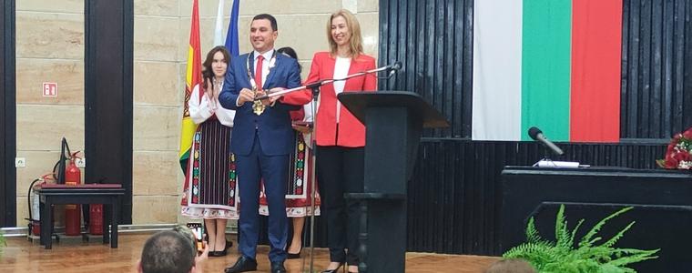 Кметове и общински съветници от община Генерал Тошево положиха клетва (ВИДЕО)