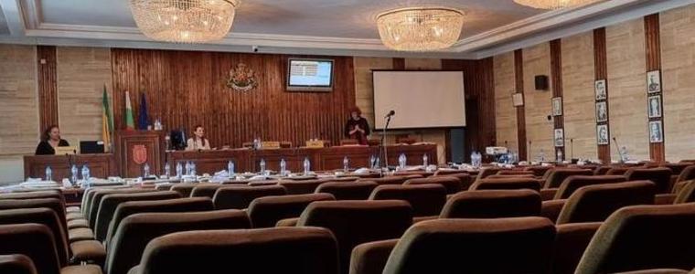 Общинският съвет на Добрич ще заседава днес