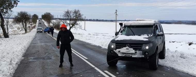 Офроуд любители отново помагаха цяла нощ на закъсали и бедстващи хора (СНИМКИ)