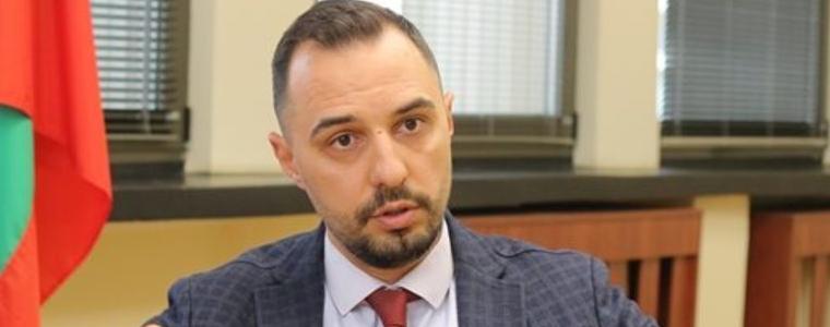 От сряда поне 16 стоки в големи вериги с по-ниски цени