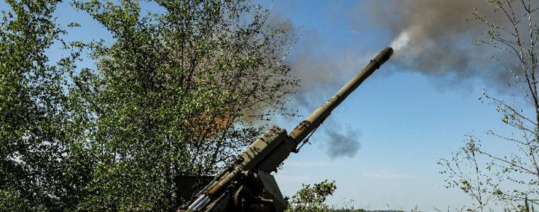 Зеленски: Тежка отбрана на фронтовете по посока Лиман, Бахмут, Донецк и Авдеевка. Настъпателни действия на юг