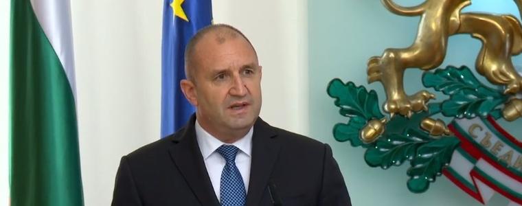 ГДБОП свали от интернет фалшив видеоклип, свързващ президента Радев с реклама на "Лукойл"