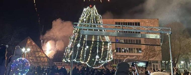 Грейна коледната елха в Каварна 