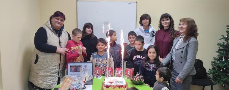 Медийна група „Добруджа” с подаръци за децата от Центъра за обществена подкрепа в Добрич (СНИМКИ)