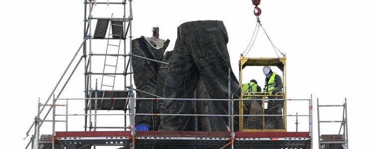 Реакции в НС заради Паметника на Съветската армия