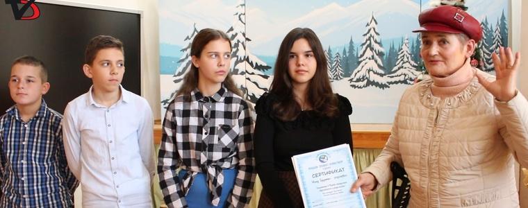 Шестокласници от ОУ „Хан Аспарух“ бяха удостоени от фондация „Духовност“ със сертификат „Млад будител“ (ВИДЕО)