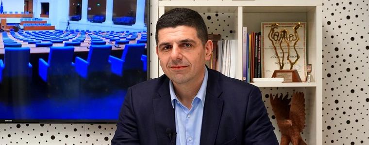 Ивайло Мирчев опроверга четири лъжи за вятърните перки в Черно море