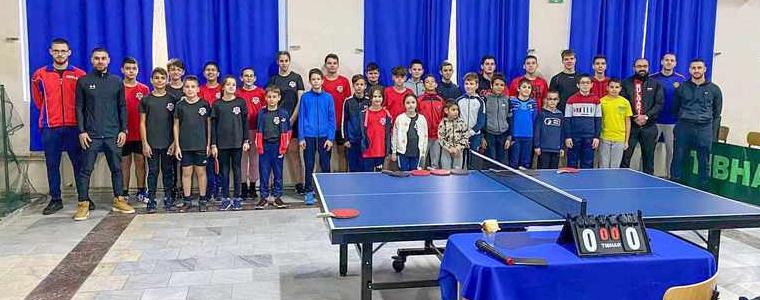 Клуб по тенис на маса „Светкавица – 23” с подарък за всички новозаписани деца