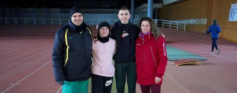 Медали за Мирела Минчева и Александър Колев от държавното първенство за лекоатлети под 18 г. (ВИДЕО)