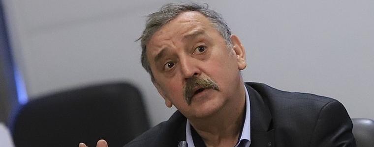 Проф. Кантарджиев: Грипът те сваля за 2 часа - нямаш сили да се вдигнеш от дивана