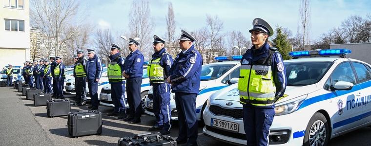 Пътна полиция - Добрич разполага с нова преносима камера, която засича няколко нарушения едновременно