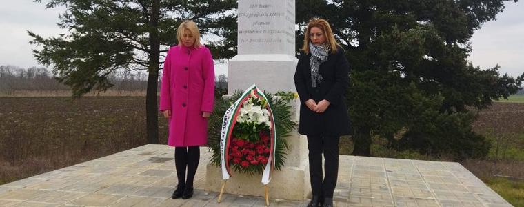 Традиционно Община Добричка почита Освобождението с поднасяне на венци на Братската могила край Паскалево