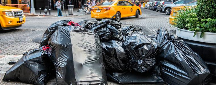 Край на торбите в Ню Йорк, вече ще събират боклука в контейнери  