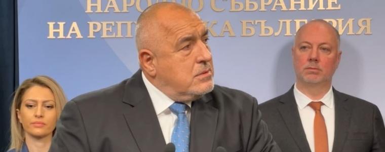 Мария Габриел очаква извинение за обидите. Борисов: Разговаряли сме за рокадите!