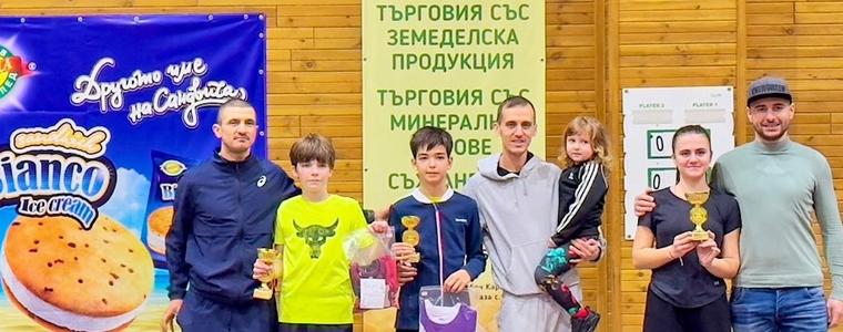 Състезатели на тенис клуб "Изида“ – първенци в Регионален турнир за юноши и девойки до 14 г.