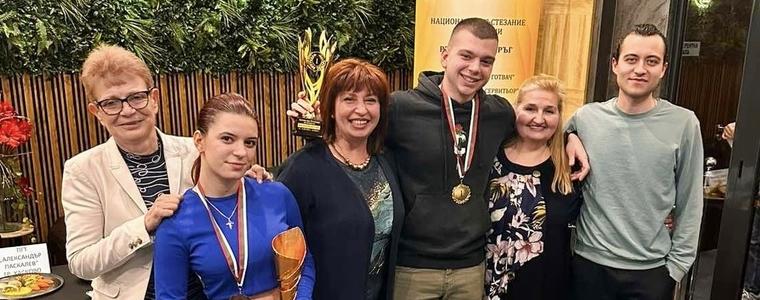 Ученици от Гимназията по туризъм в Добрич с призови места в регионално състезание по професии