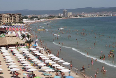 Търсят се 27 000 работници за туристическия сезон на Черноморието