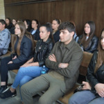 Ученици от Добрич се включиха в симулативен съдебен процес и научиха подробности за работата на съдебните служители (ВИДЕО)