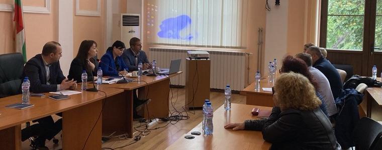 Експерти от НАП разясниха на черешопроизводители как да декларират реколтата