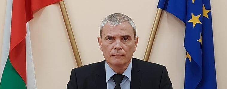Празничен поздрав на областния управител на Добрич Румен Русев 