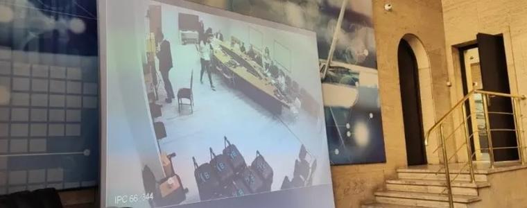Удостоверяването на машините за гласуване стартира днес