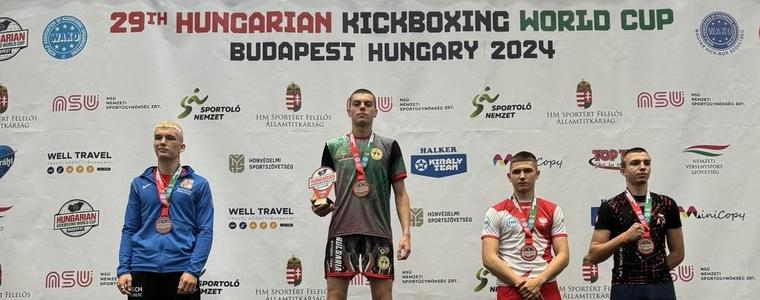 Два златни медала за „Десант” на Световната купа в Унгария
