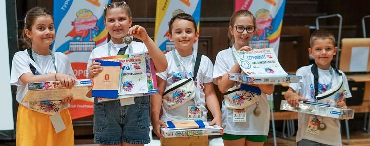 С грамоти, купи, медали и много награди си тръгнаха децата от AMACup-Добрич (ВИДЕО)