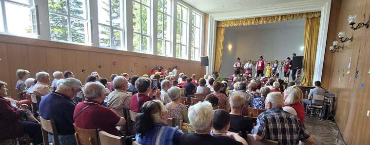 Село Полк. Иваново празнува днес с концерт на самодейци (СНИМКИ)