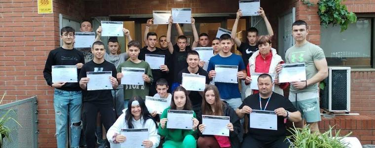 Ученици от ПГАС осъществиха професионална практика в Барселона