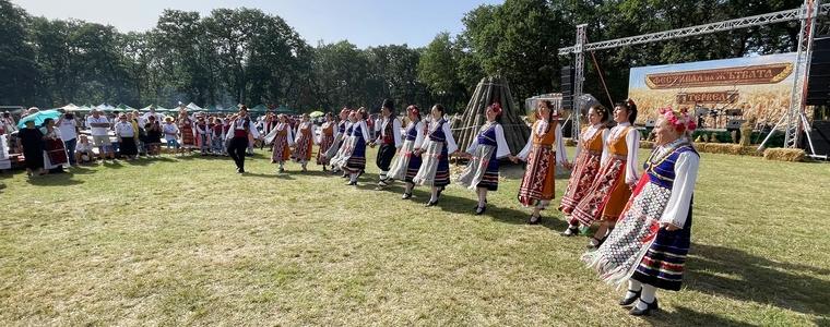 В Тервел започна Фестивалът на бялата жътва (СНИМКИ)