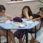 Лятното училище към НЧ „Мевляна” в Добрич предлага възможност за разнообразно и активно лято на децата (ВИДЕО)