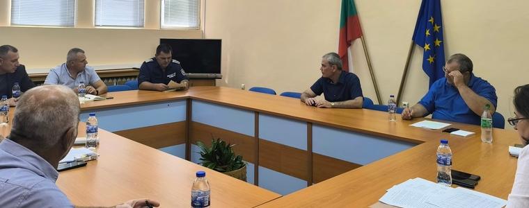 Областният управител се срещна с граждани и ръководството на „ВиК Добрич“ по проблеми с водоподаването