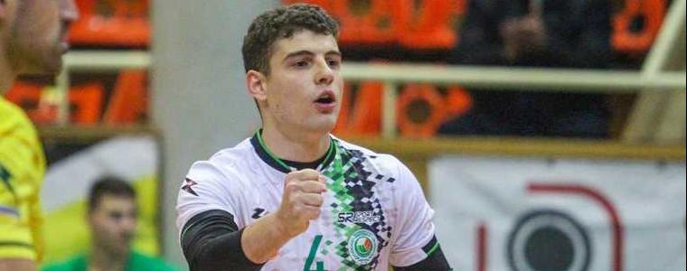 ВОЛЕЙБОЛ: 22-годишният Самуил Василев ще кара седми пореден сезон във ВК Добруджа 07